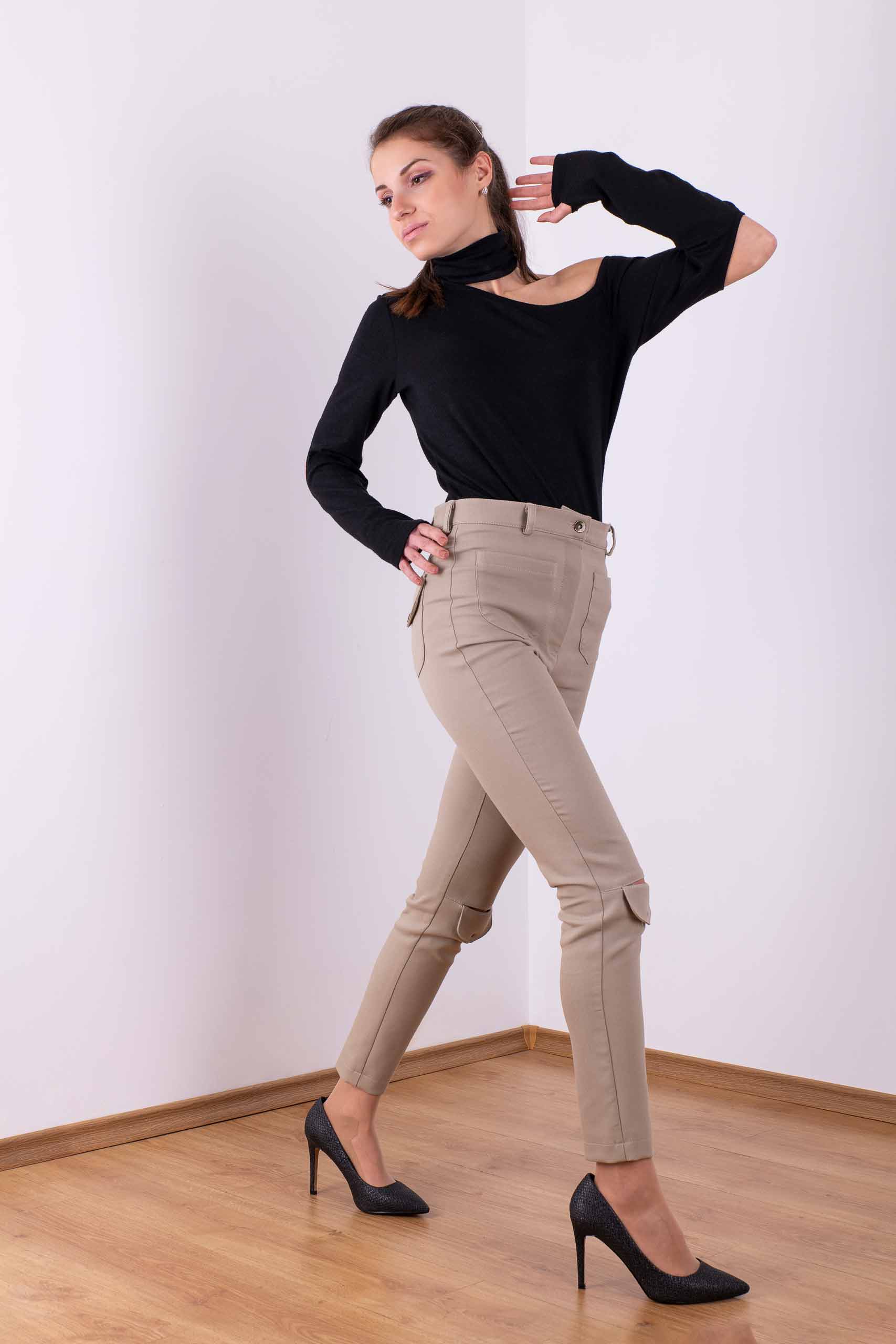 Khaki pants Khaki pants