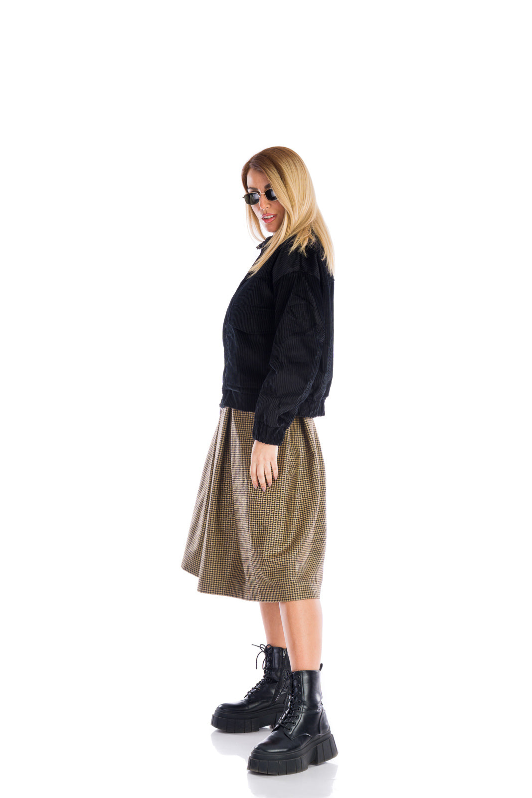 Middle-length skirt in Golden pepita Middle-length skirt in Golden pepita