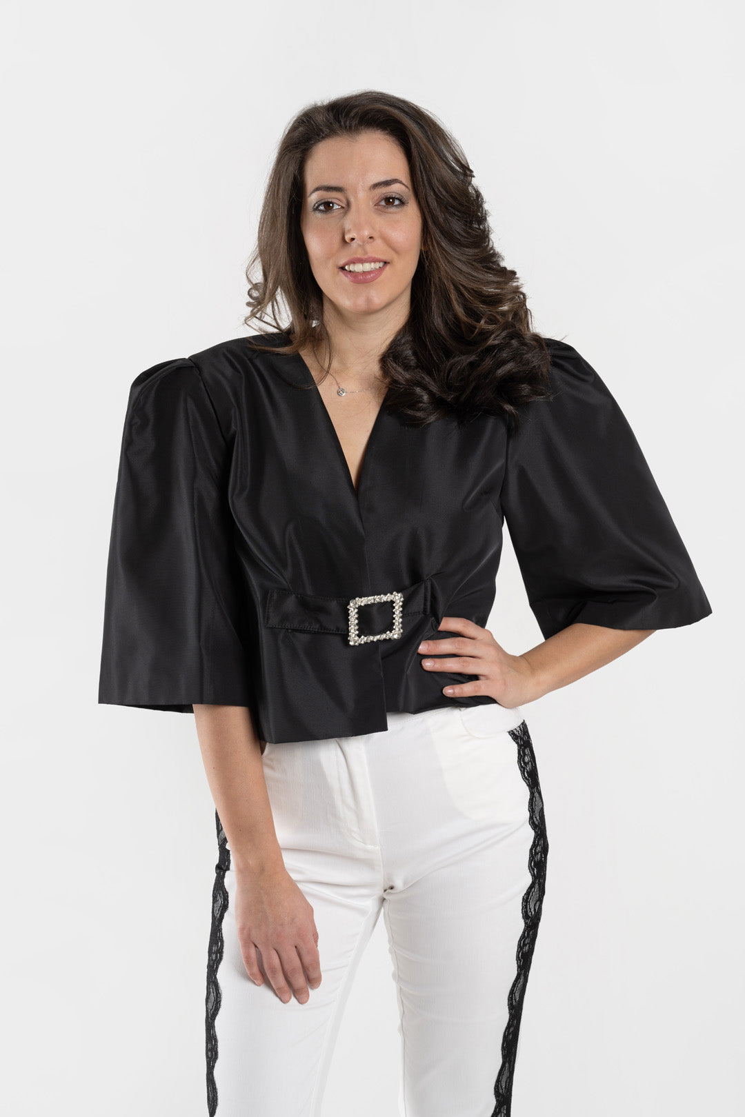 Short-cut taffeta jacket BUFF sleeves Short-cut taffeta jacket BUFF sleeves