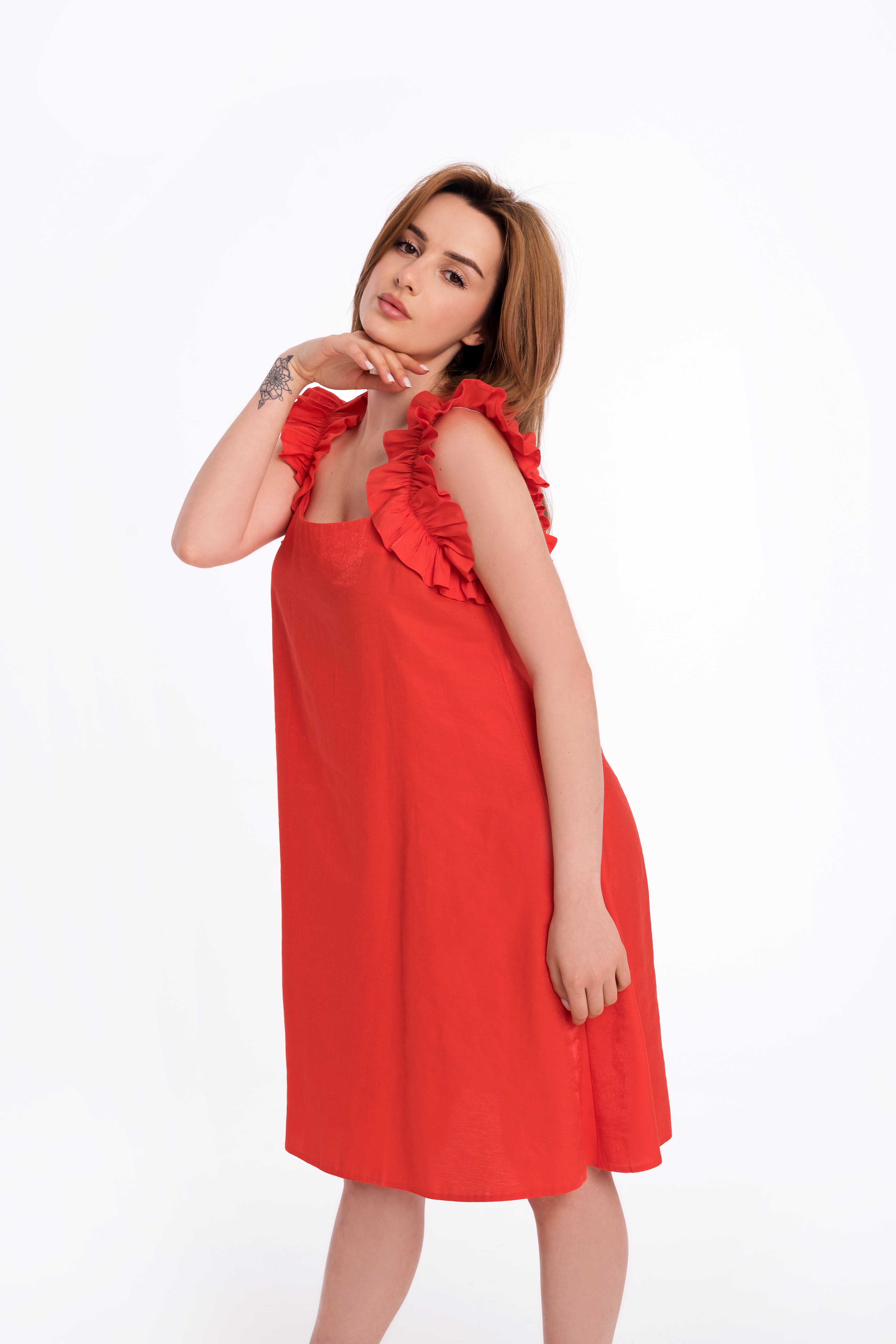 Dress with curly straps Dress with curly straps