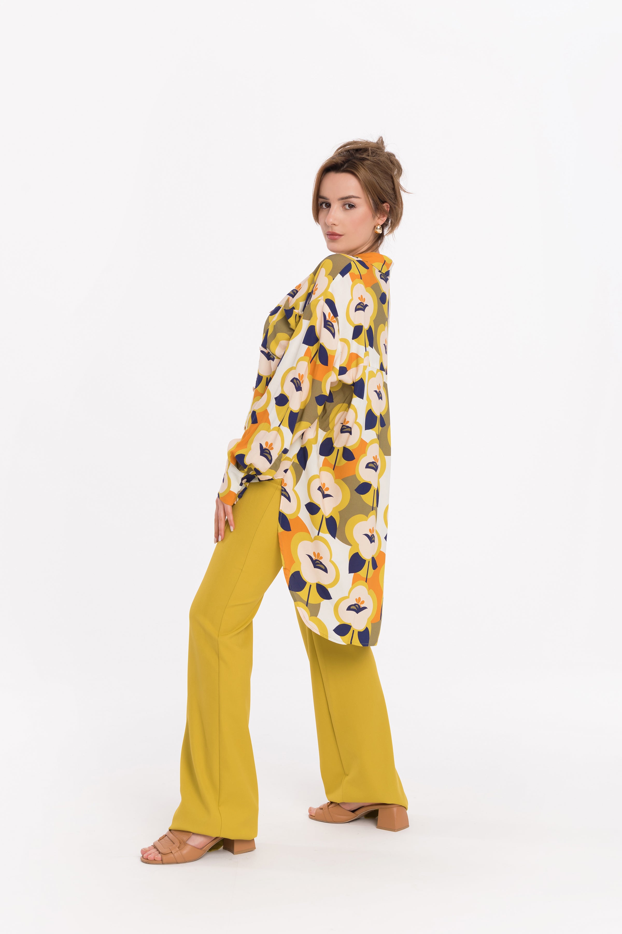 Loose shirt in yellow melange Loose shirt in yellow melange