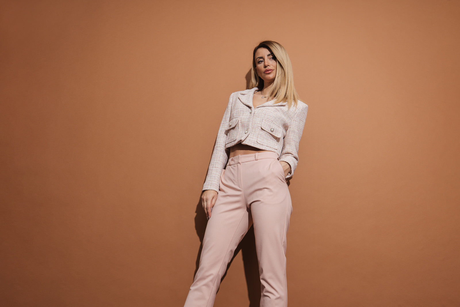 Pants in peach colour Pants in peach colour