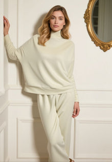 Pants wide-leg cream