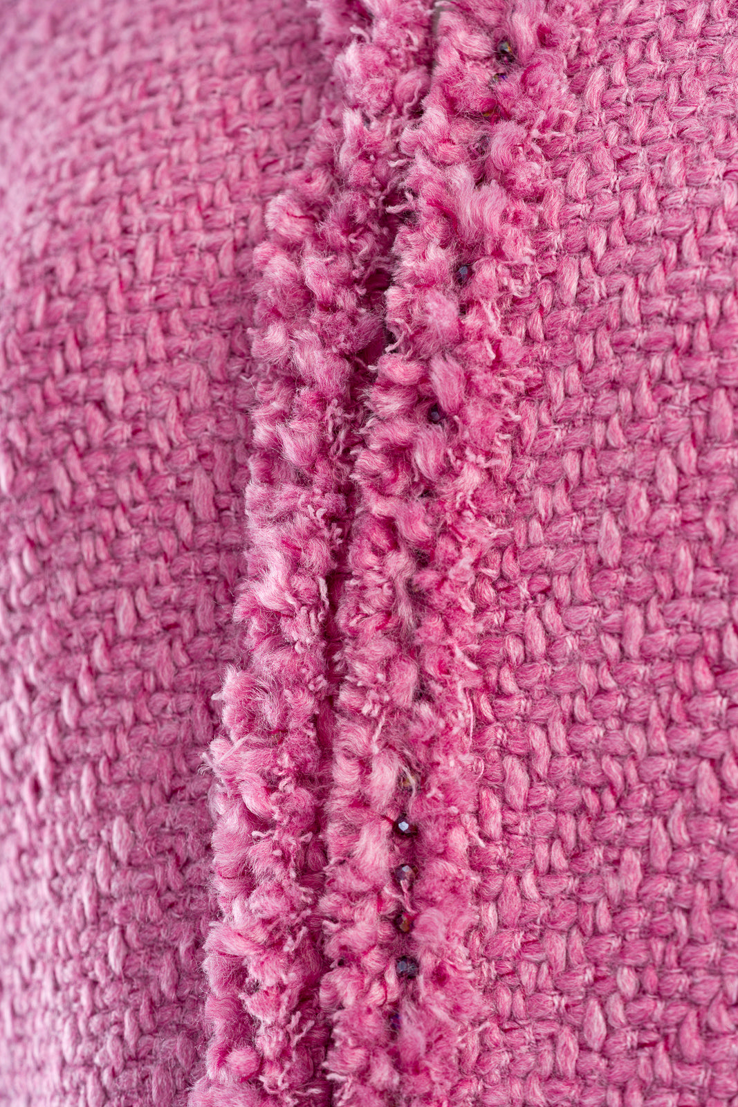 Boucle coat in dark pink with long sleeves Boucle coat in dark pink with long sleeves