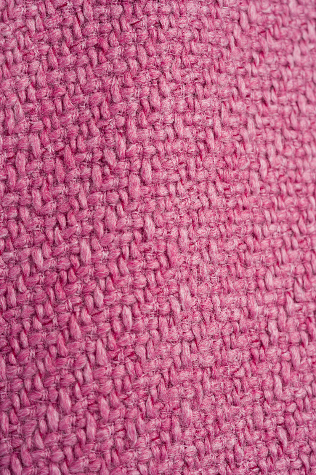Boucle coat in dark pink with long sleeves Boucle coat in dark pink with long sleeves