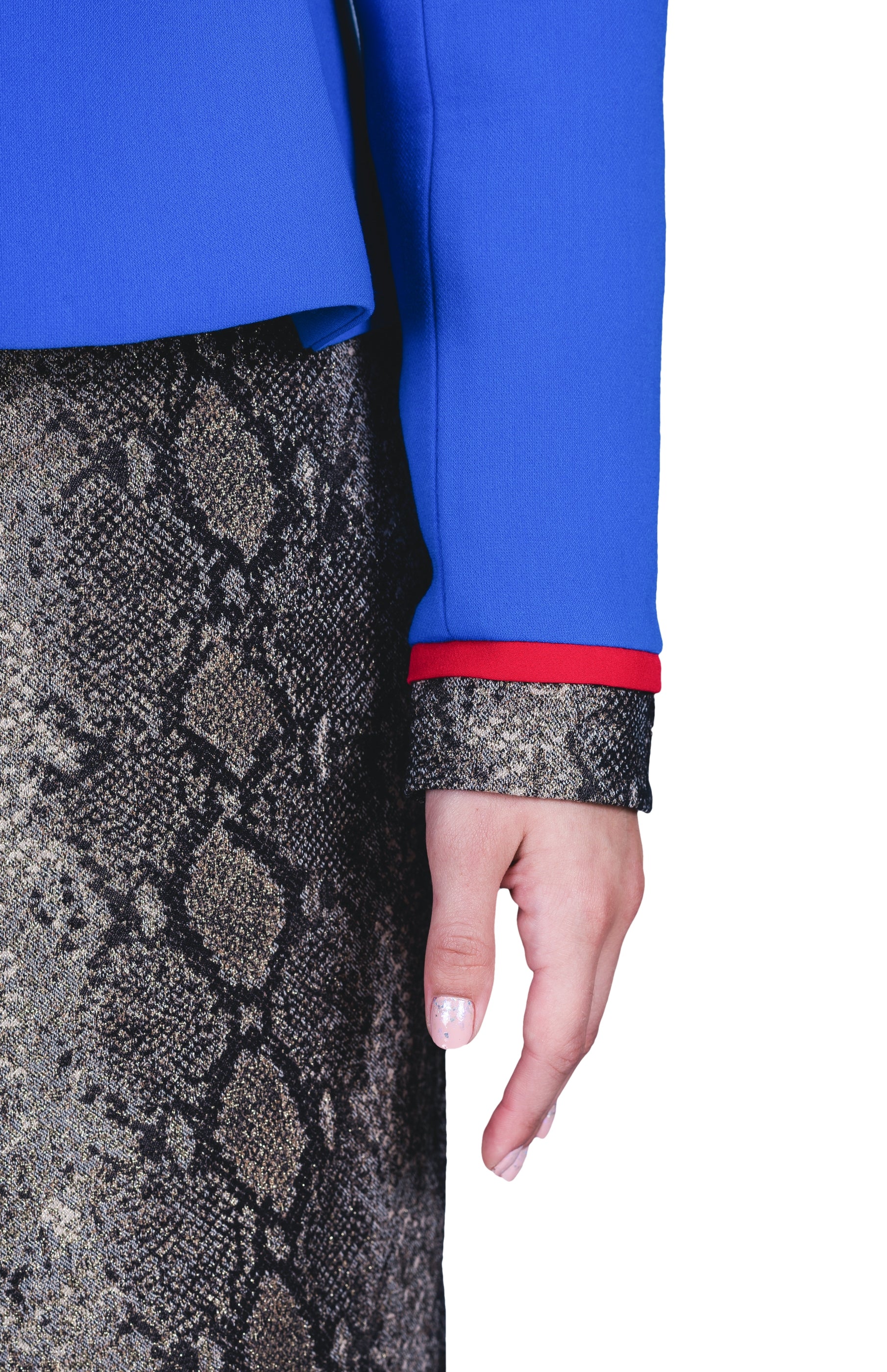 Пола в елегантен стил с животнксиии принт Пола в елегантен стил с животнксиии принт