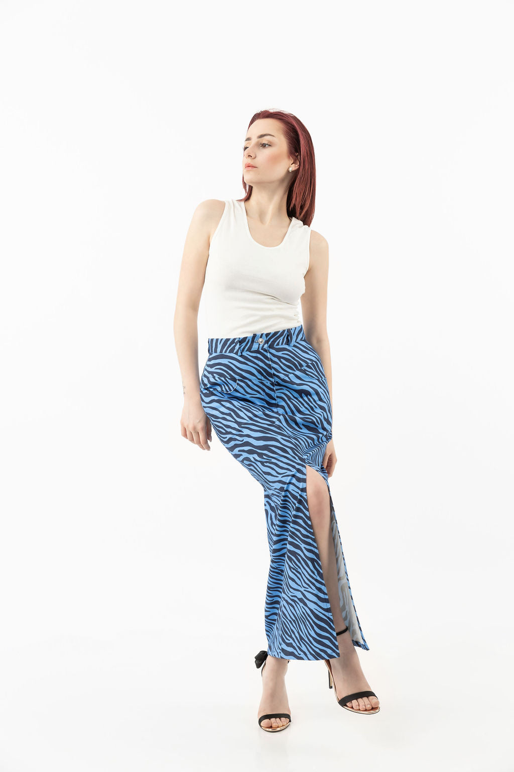 Cotton skirt in blue zebra print Cotton skirt in blue zebra print