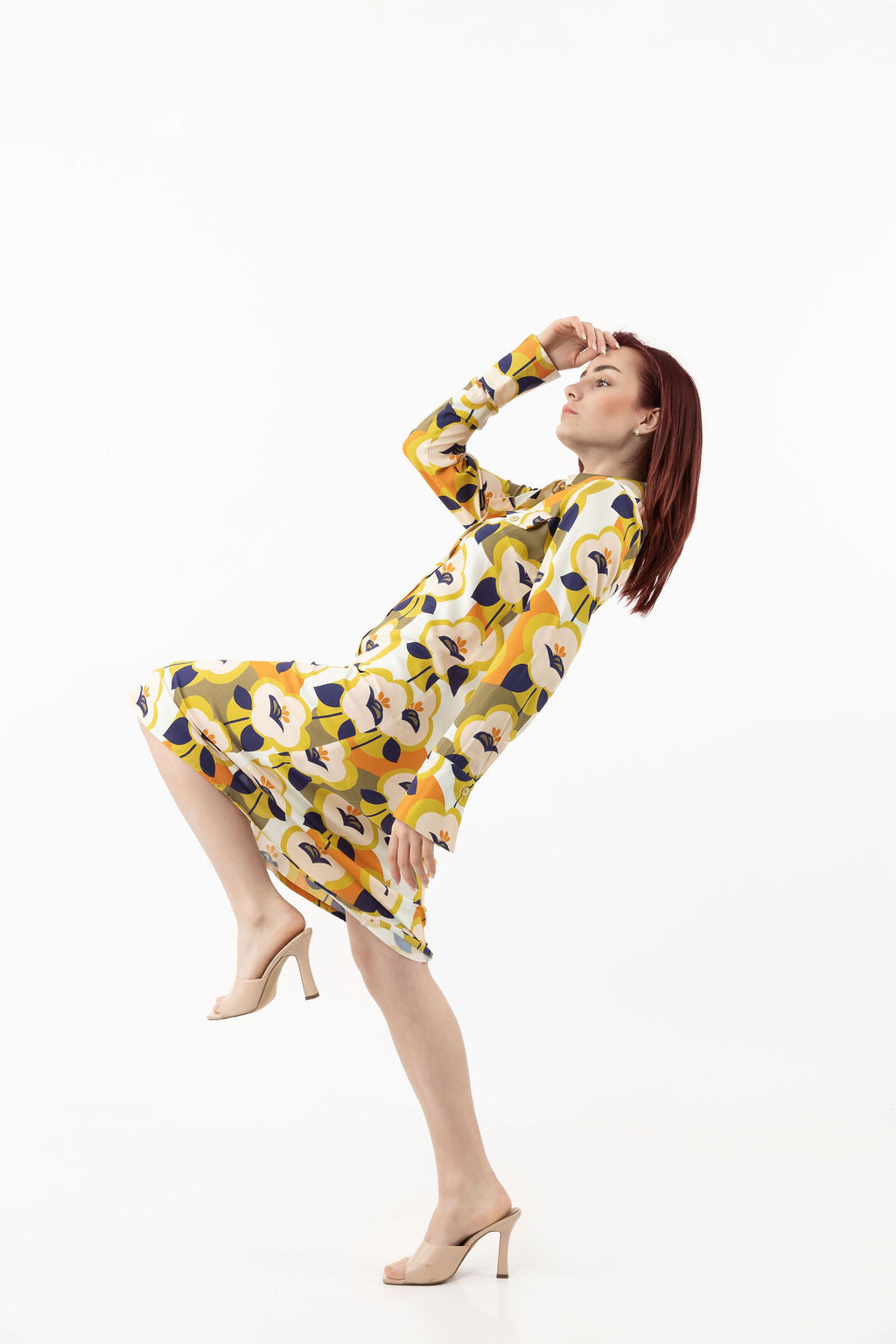 Long shirt-dress with colourful details Long shirt-dress with colourful details