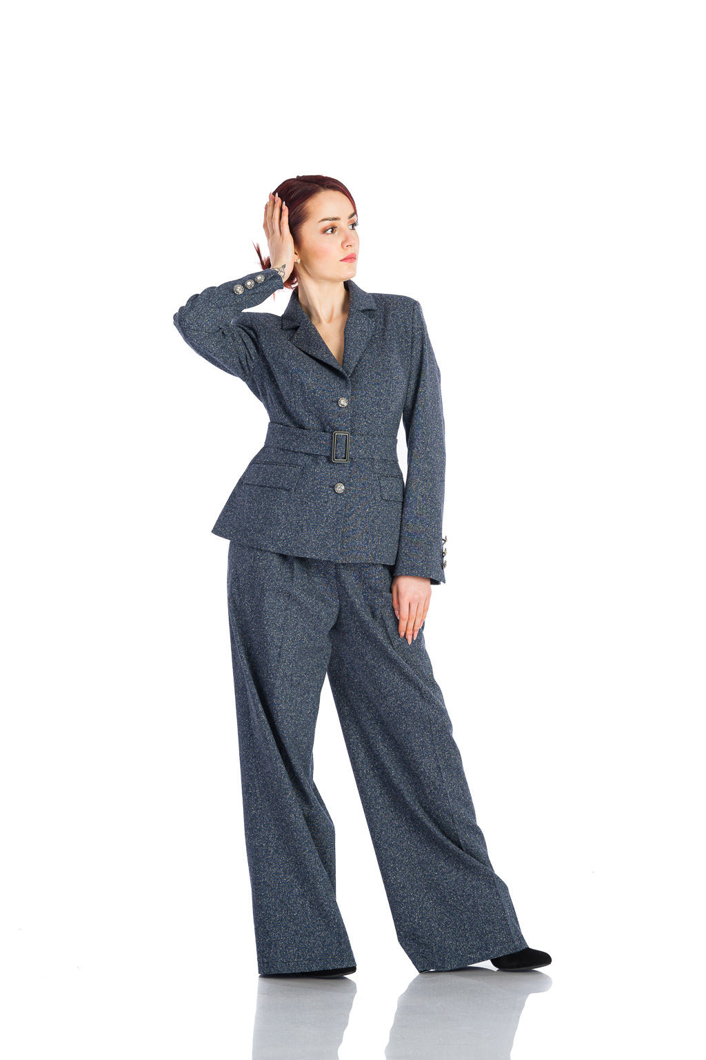 Woolen coat in dark blue Woolen coat in dark blue