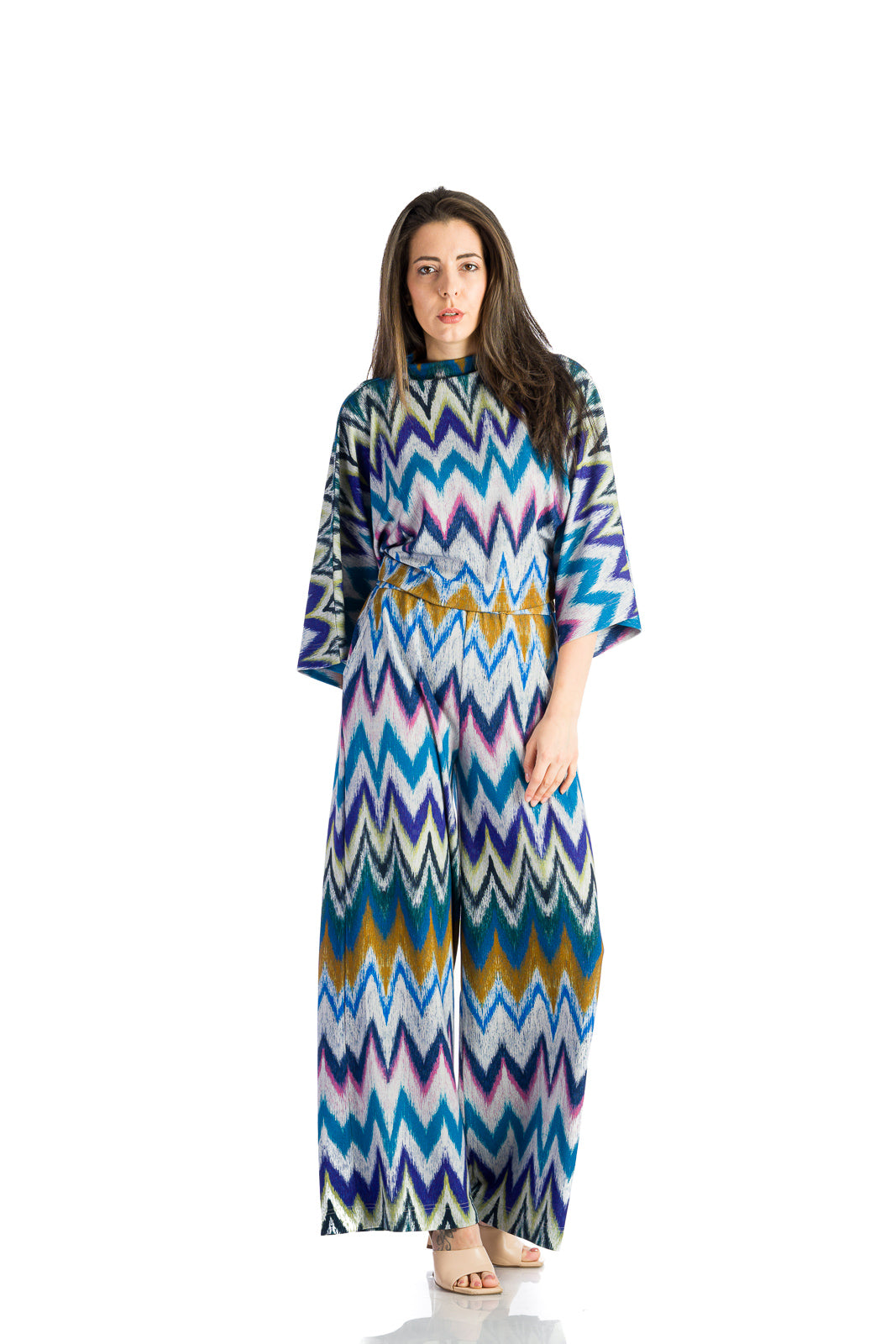 Colourful pants with a loose design Colourful pants with a loose design
