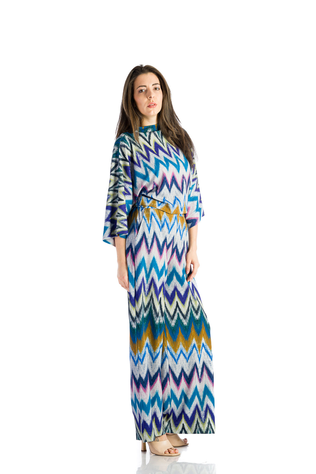 Colourful pants with a loose design Colourful pants with a loose design