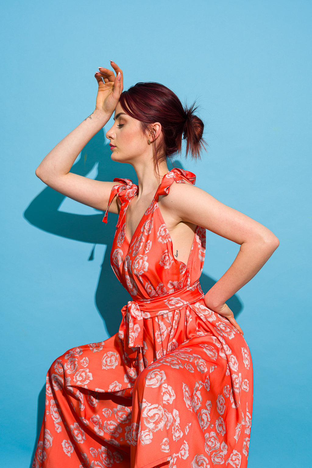 Satin jumpsuit with roses print Satin jumpsuit with roses print