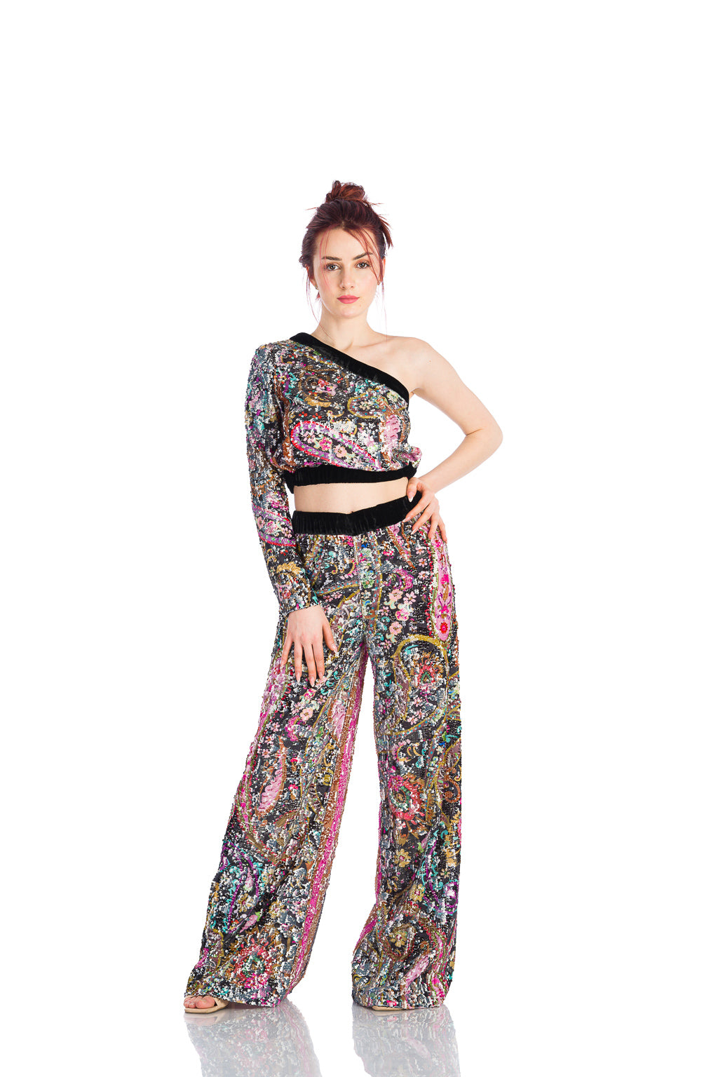 Топ с едно рамо на цветни пайети Топ с едно рамо на цветни пайети