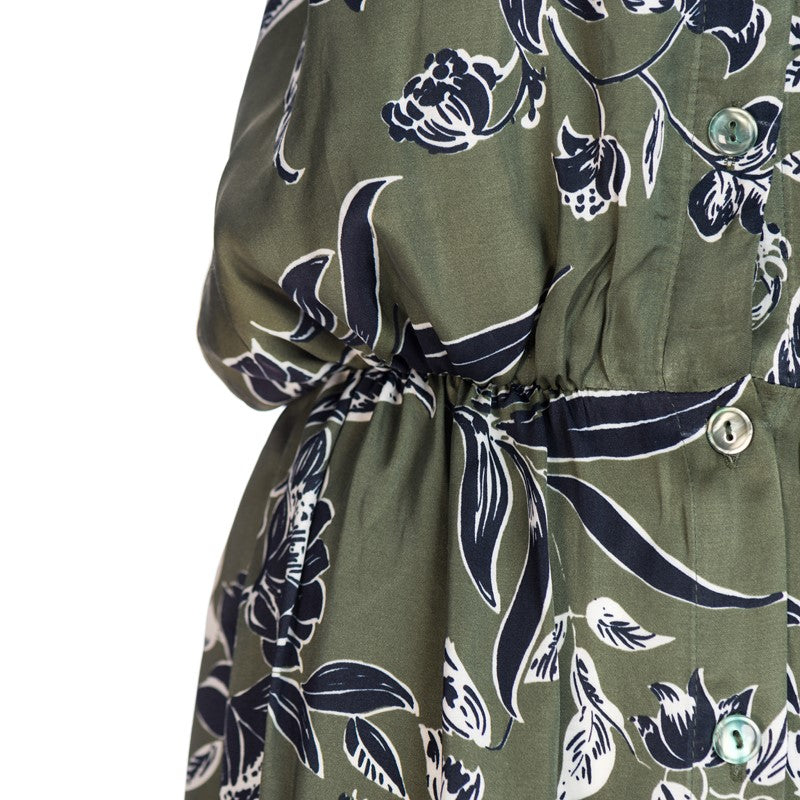 Sleeveless dress in green Sleeveless dress in green