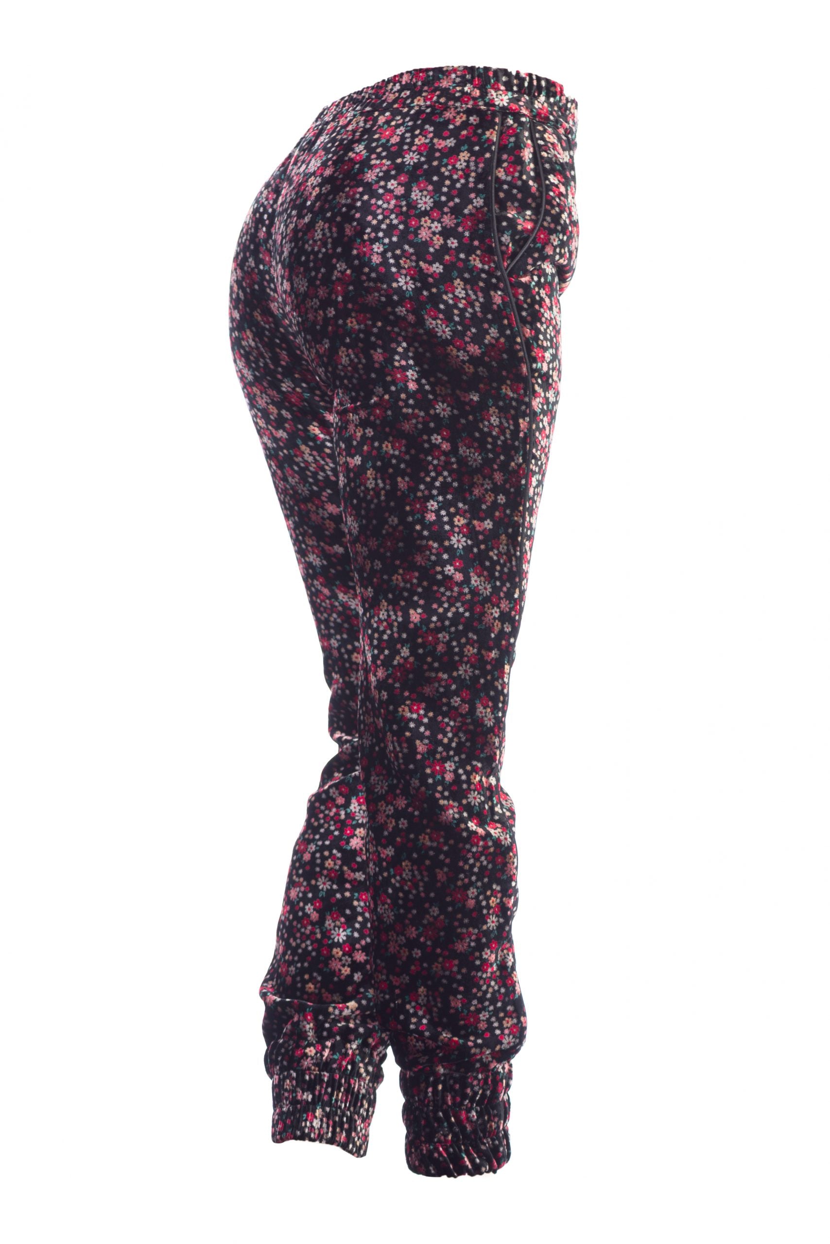 Luxury sports set Floral velvet Luxury sports set Floral velvet