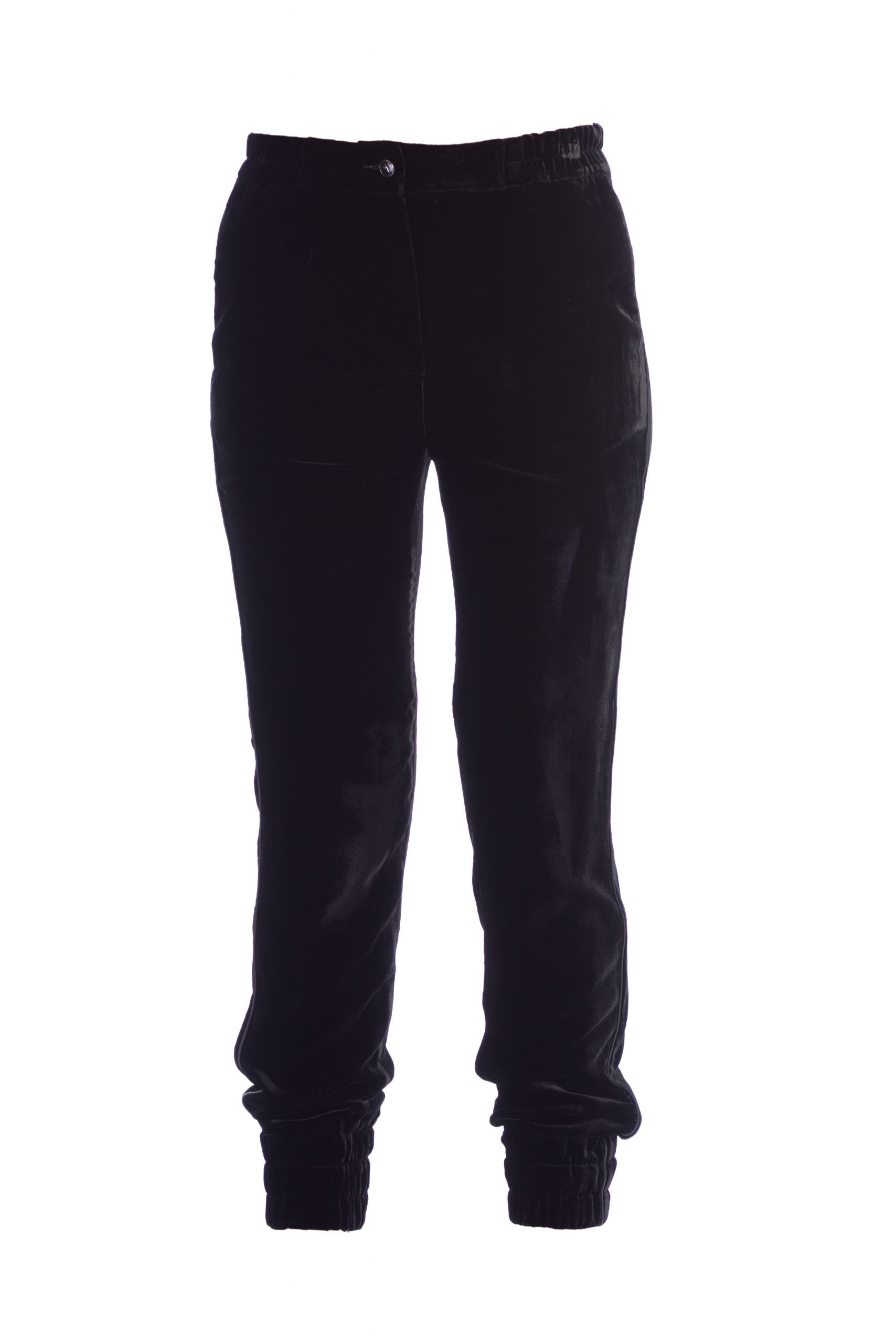 Elegant sports set in black Elegant sports set in black