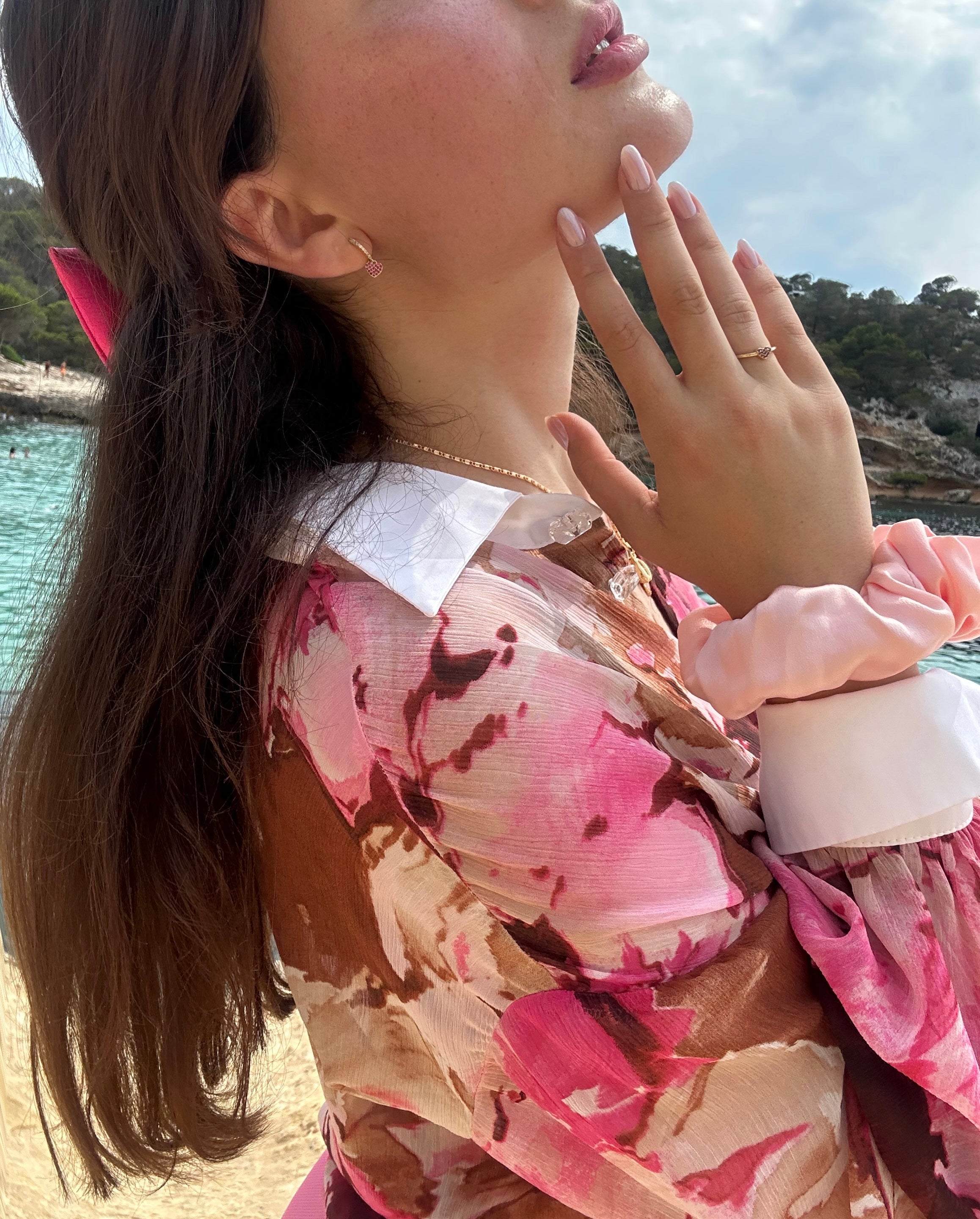 Net shirt pink flowers Net shirt pink flowers