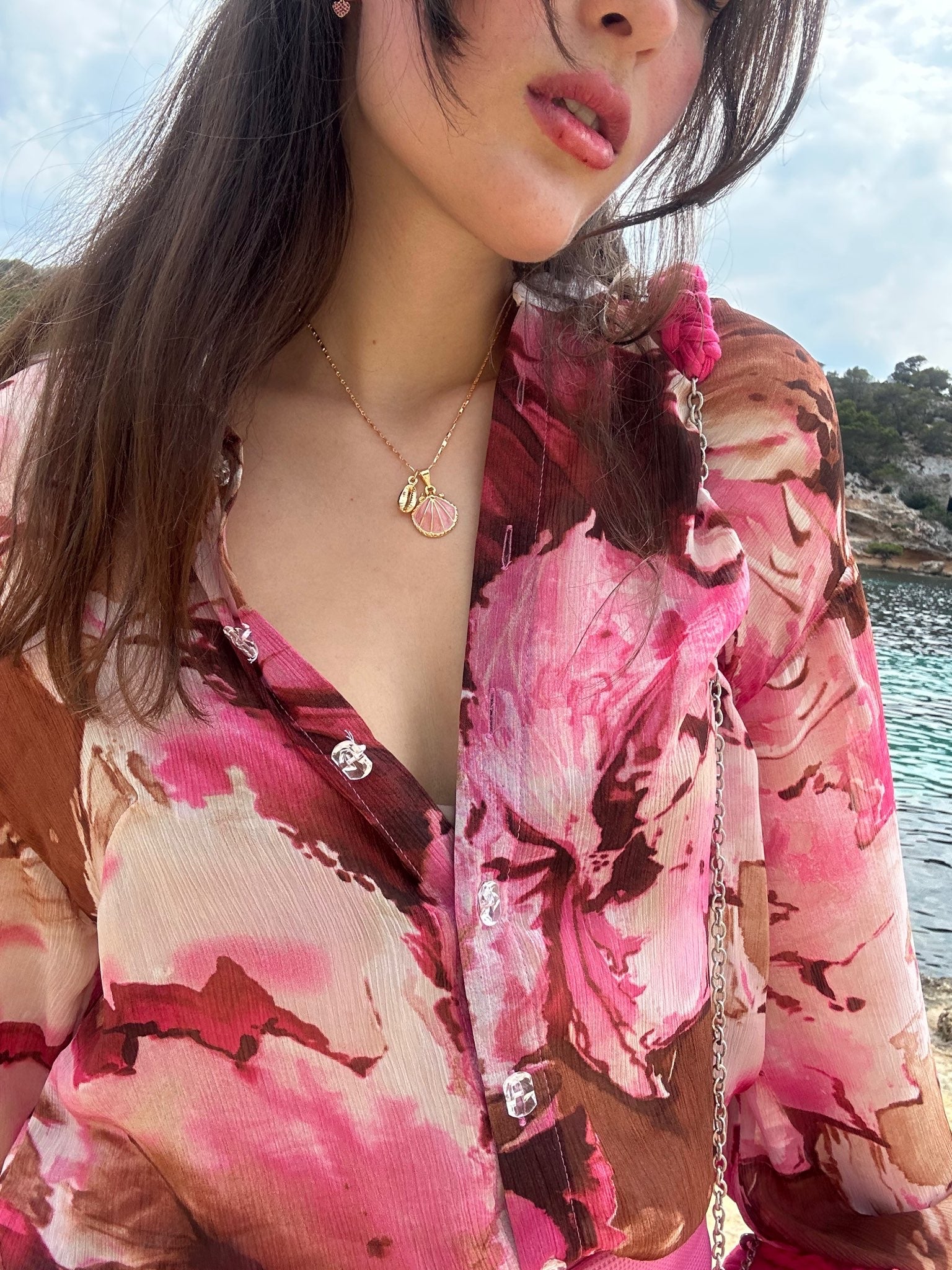 Net shirt pink flowers Net shirt pink flowers