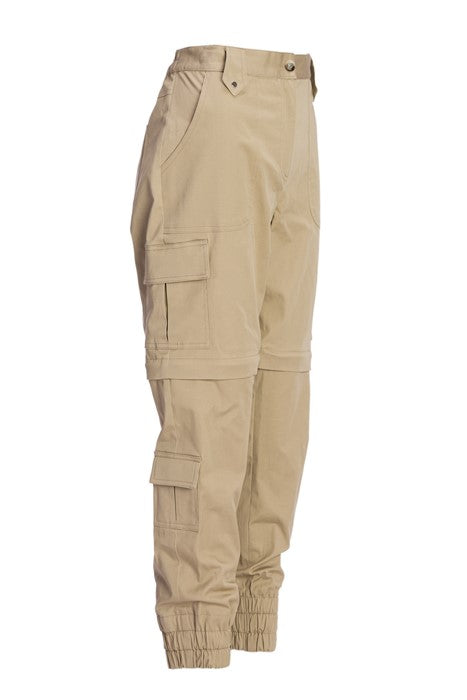 Cargo pants with detachable legs Cargo pants with detachable legs