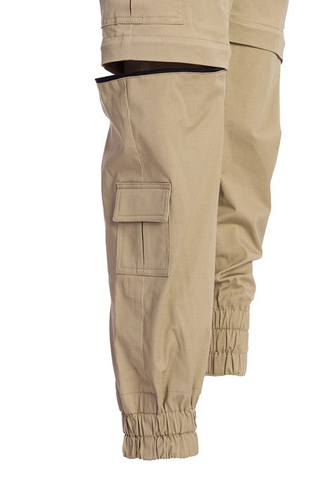 Cargo pants with detachable legs Cargo pants with detachable legs