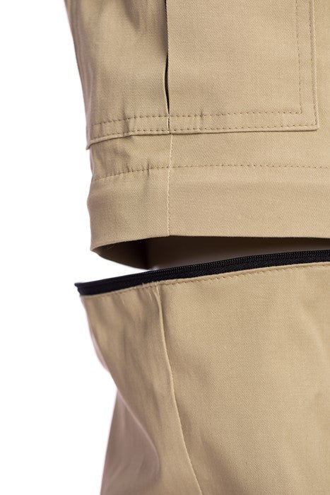 Cargo pants with detachable legs Cargo pants with detachable legs