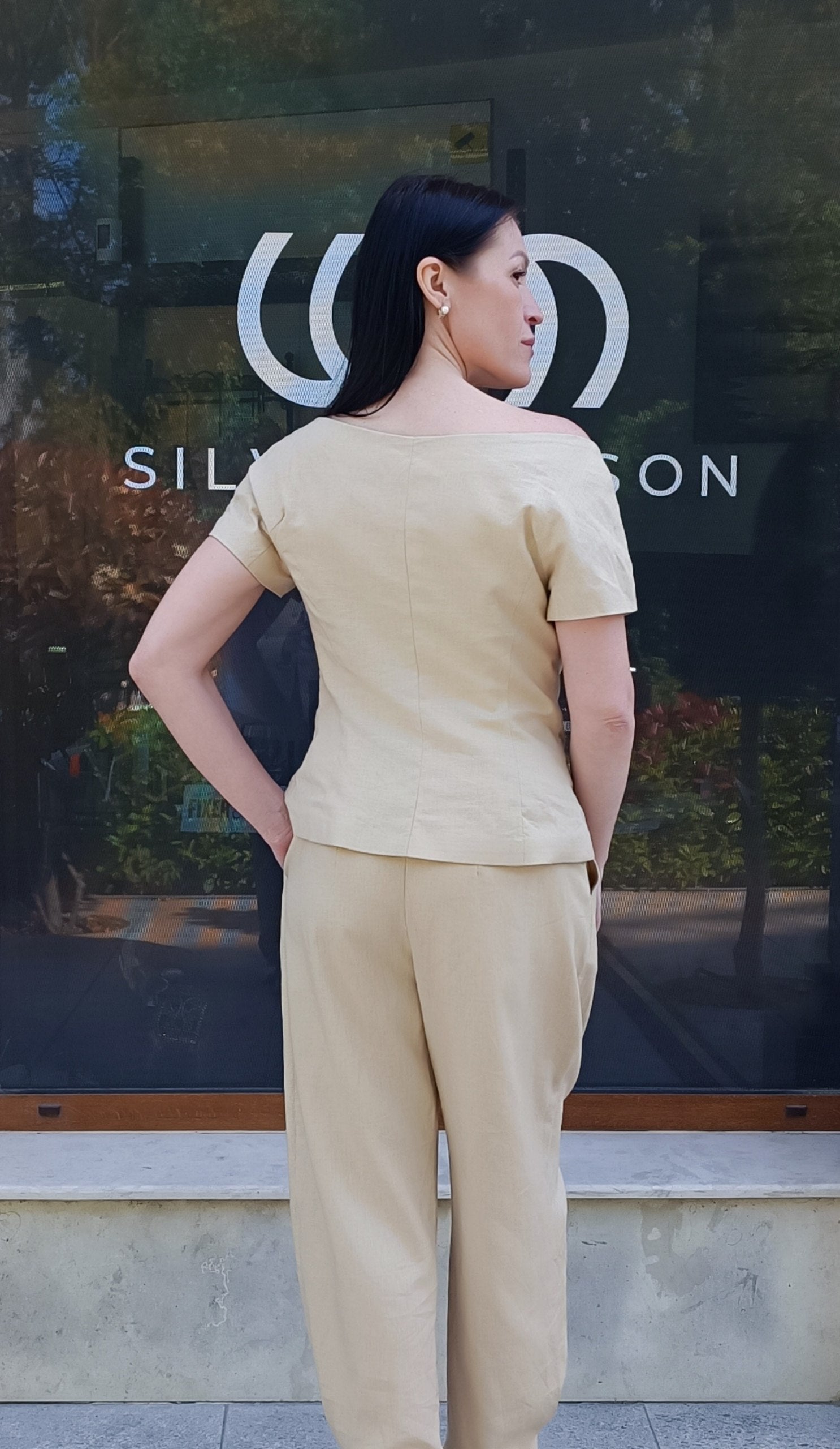 Cropped Linen Blazer with Boat Neckline Refined Cropped Linen Blazer with Boat Neckline Refined