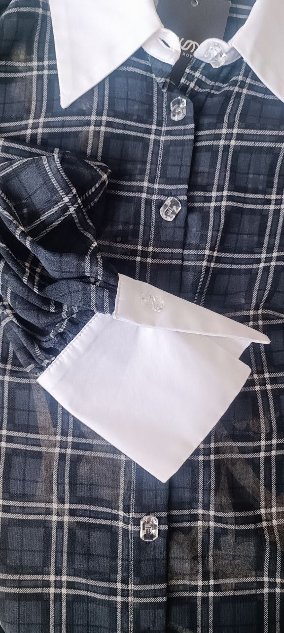 Black Checked Blouse with White Collar and Cuffs – Tailored Fit Black Checked Blouse with White Collar and Cuffs – Tailored Fit