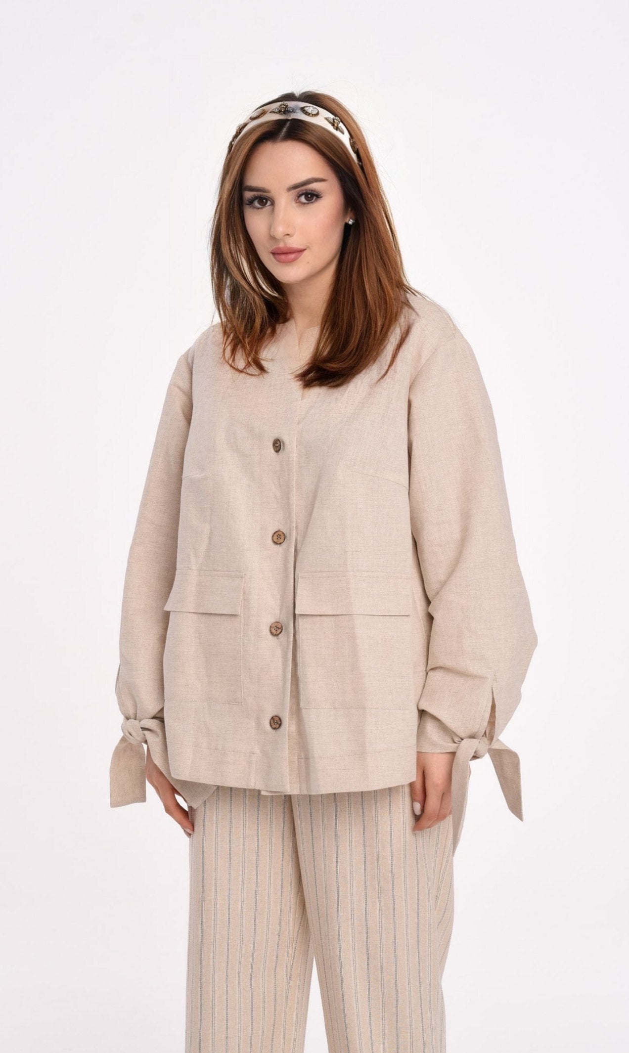 Linen jacket with ribbons on the sleeves Linen jacket with ribbons on the sleeves