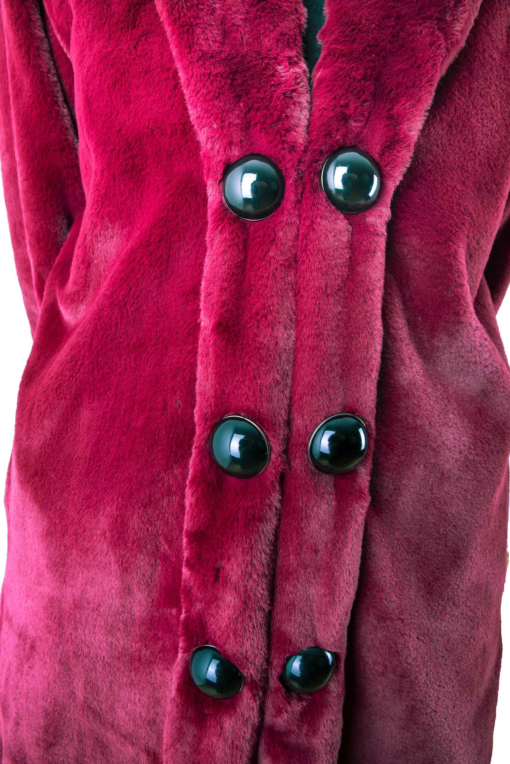 Coat with a long collar Coat with a long collar