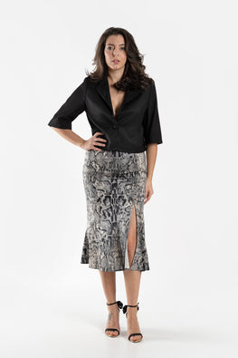 Asymmetric python skirt – Front view – Silvy Rowson