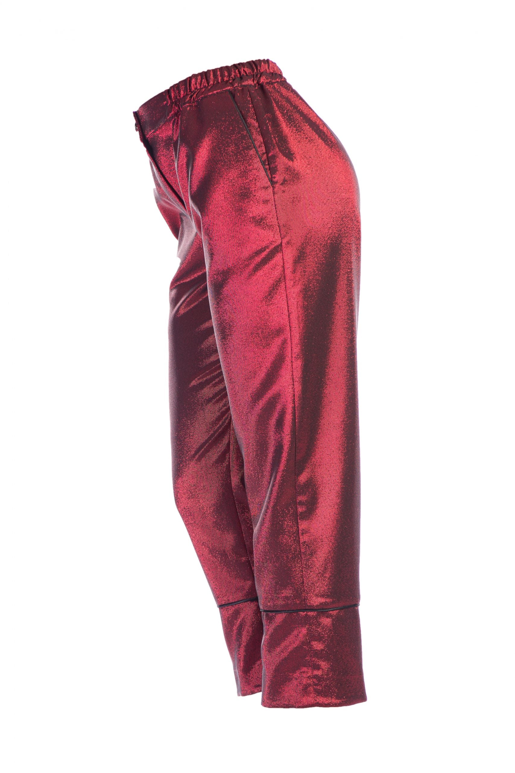 Burlesque Patns in red Burlesque Patns in red – Fabric detail – Silvy Rowson
