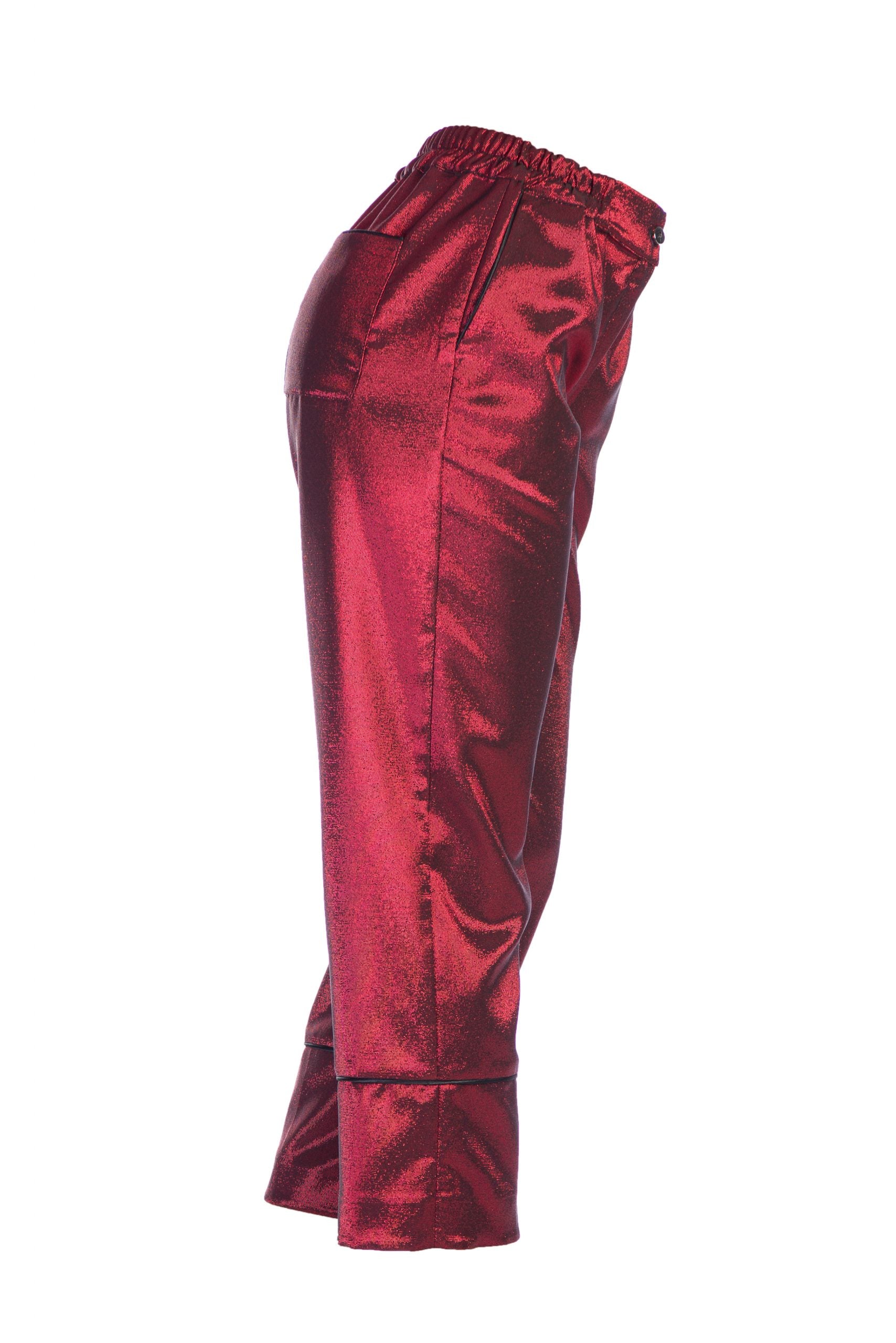 Burlesque Patns in red Burlesque Patns in red – Detail close-up – Silvy Rowson