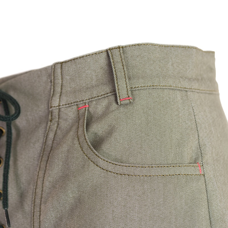 Straight trousers with wide hem and bustier fastening Straight trousers with wide hem and bustier fastening