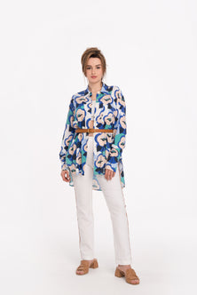 Loose shirt in blue melange – Side view – Silvy Rowson