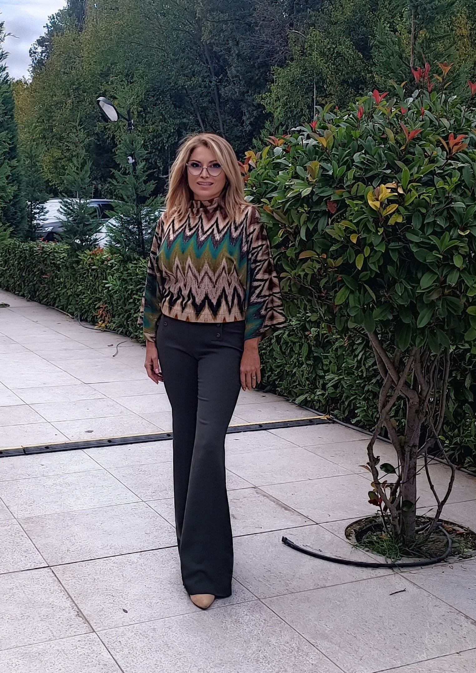 Wide-leg trousers in green