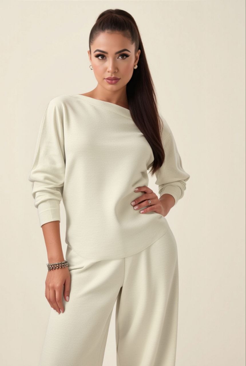 Sweater boat neckline Cream
