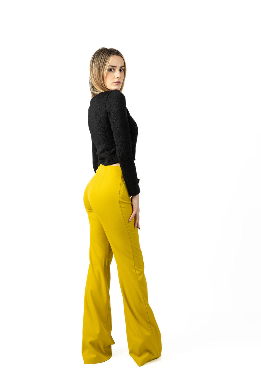 Wide-leg trousers in yellow