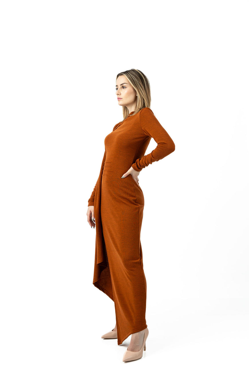 Dress in rusty brown knit