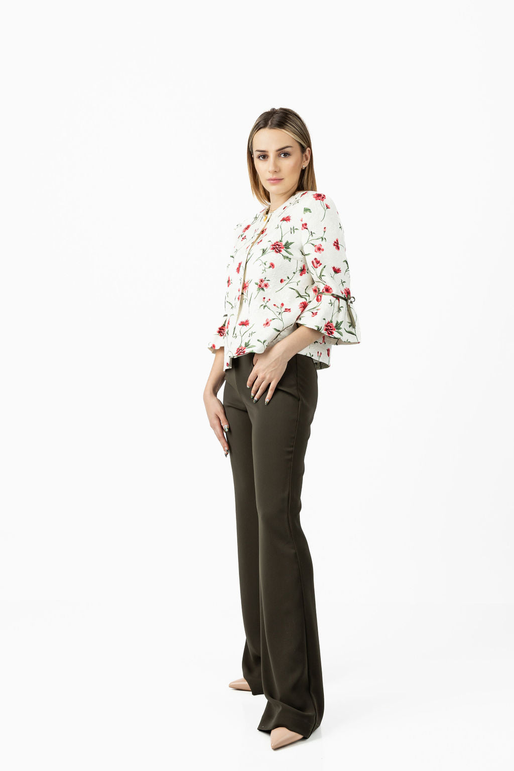 Wide-leg trousers in green – Styled full look – Silvy Rowson