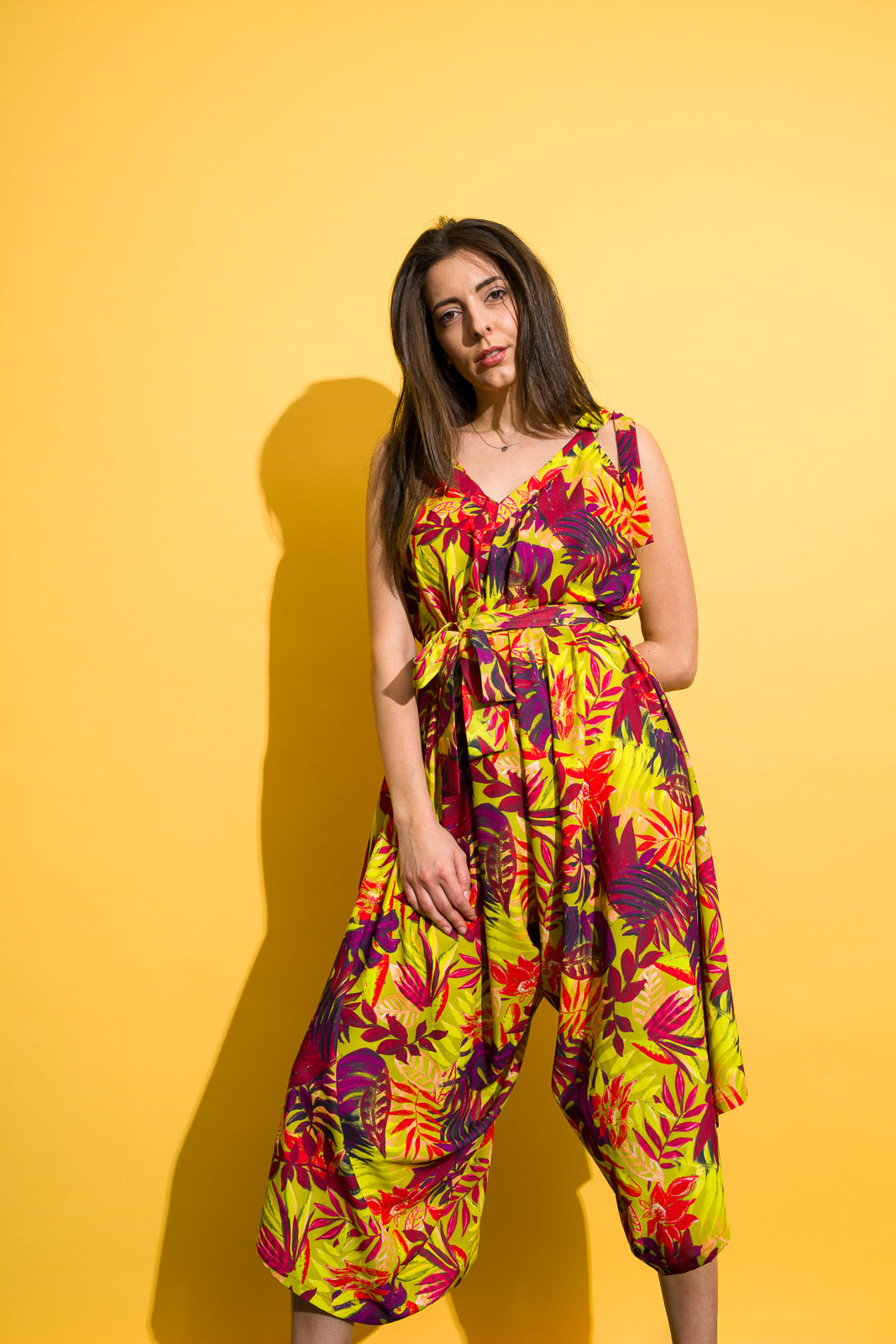 Jumpsuit in tropical print