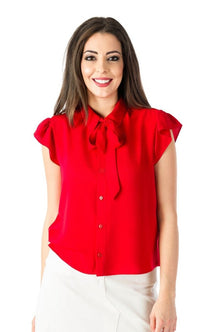 Sleeveless shirt with ruffles in red