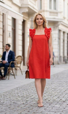 Dress with curly straps