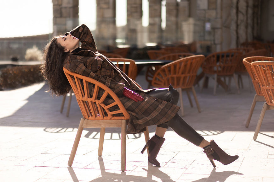 shirt-coat-in-brown-plaid-4.jpg__PID:6b3c819b-9820-4088-a4f8-037cb52156fd