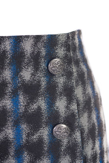 Blue pencil skirt – Detail close-up – Silvy Rowson