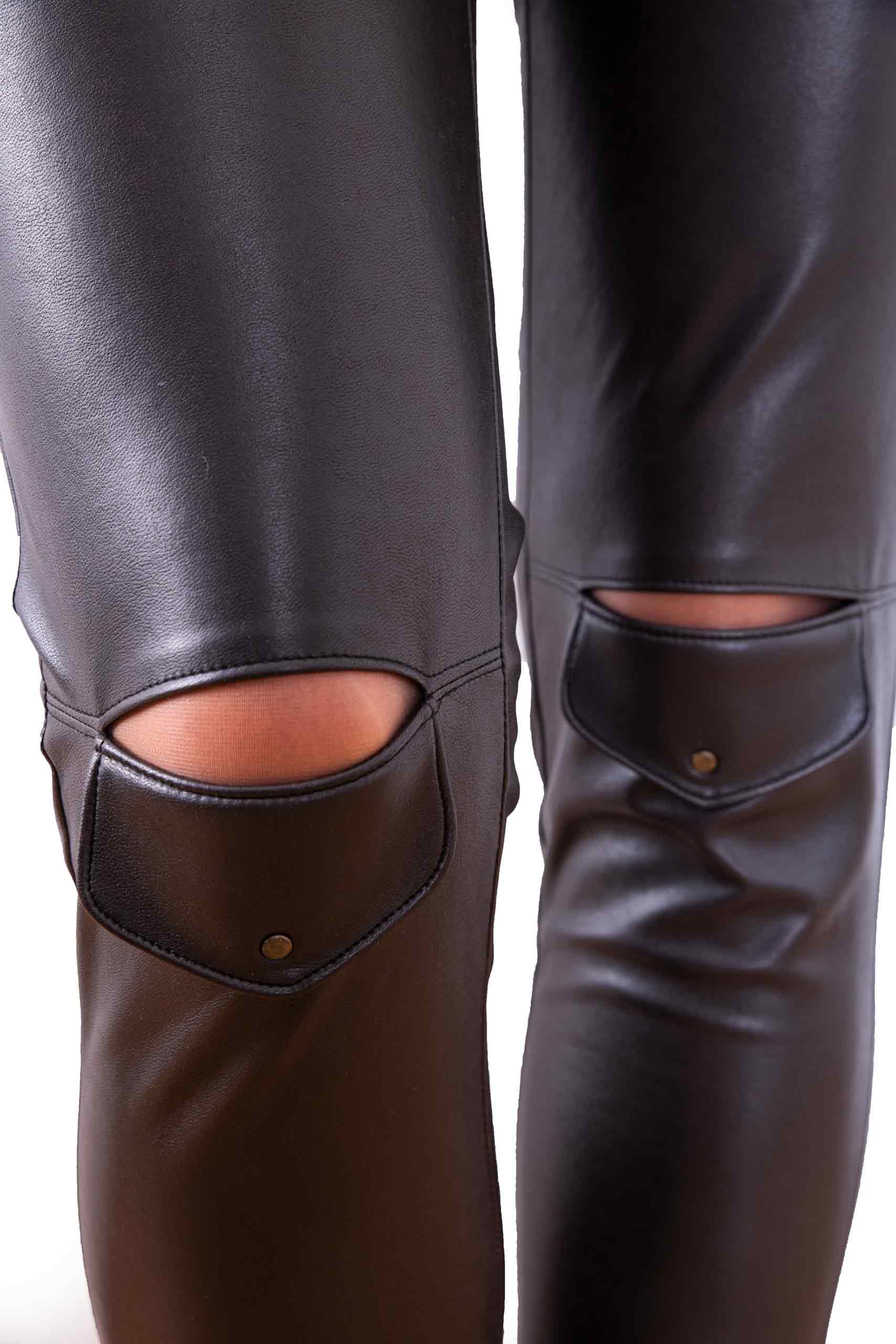 Faux leather trousers in brown – Back view – Silvy Rowson