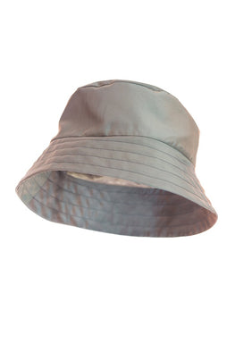 Hat raincoat in green